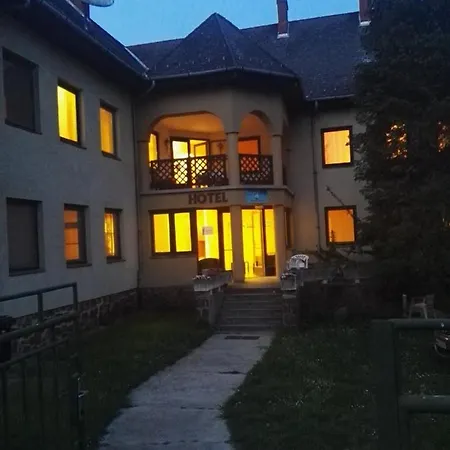 Hajós Apartmans *