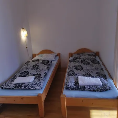Hajós Apartmans Apartman *